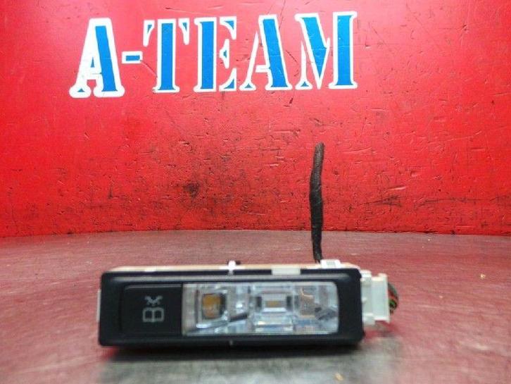 BINNENVERLICHTING ACHTER C (W205) (A0009068905), Auto-onderdelen, Verlichting, Mercedes-Benz, Gebruikt