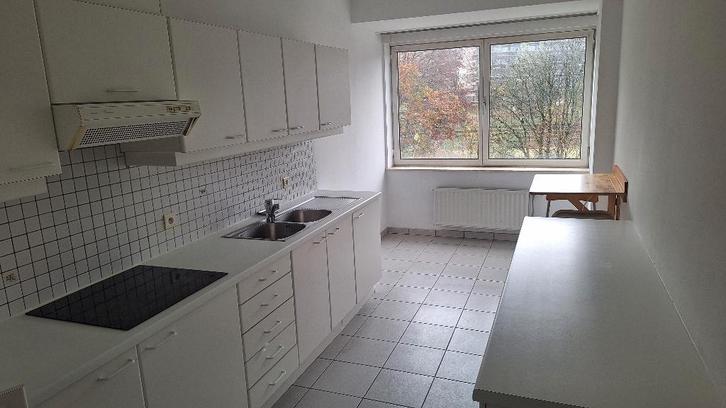 Basilicum 327, Immo, Appartementen en Studio's te huur, Brussel, 50 m² of meer
