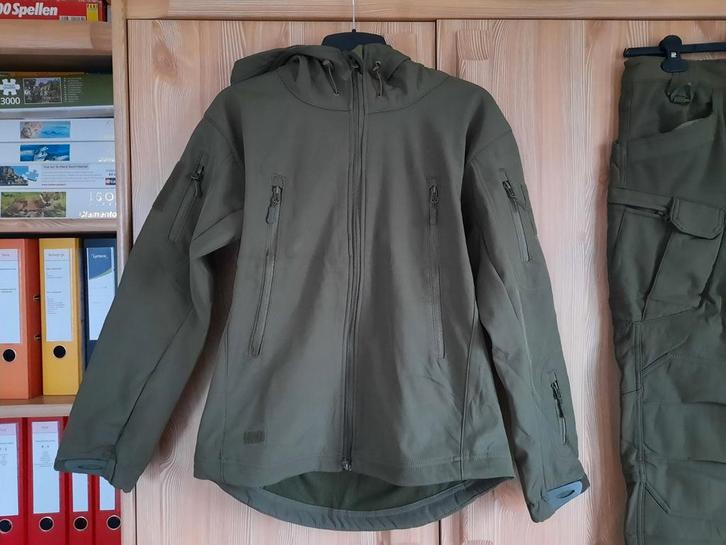 Wind- en waterdichte jas met broek, Kleding | Heren, Overige Herenkleding, Ophalen of Verzenden