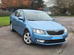 Skoda Octavia 1.4 benzine, Auto's, Automaat, Zwart, Blauw, Leder en Stof