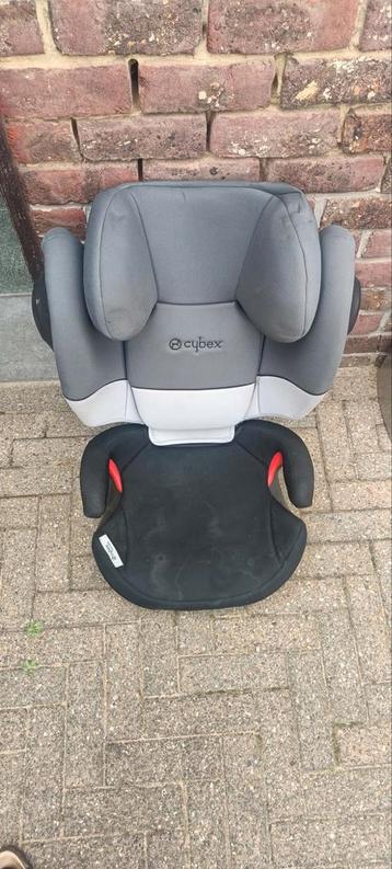 lot van 3 Cybex autostoelen beschikbaar voor biedingen
