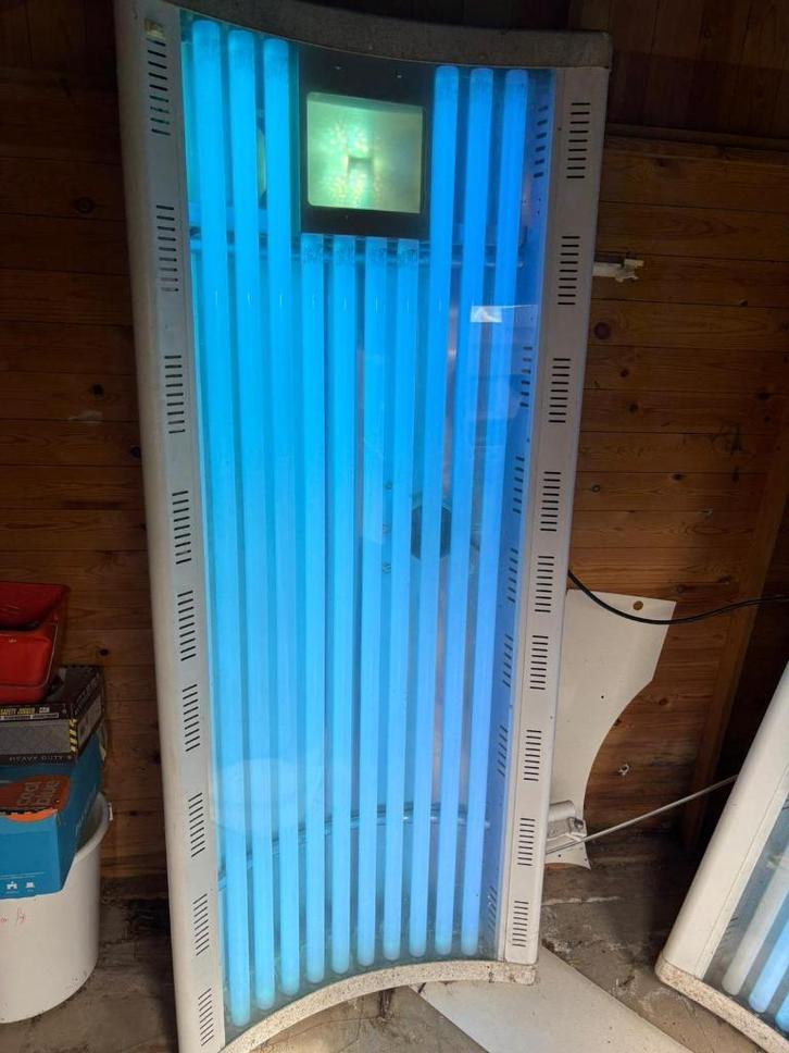 Zonnebank Philips, Elektronische apparatuur, Zonnebanken en Gezichtsbruiners, Gebruikt, Zonnebank dubbelzijdig, 15 lampen of meer