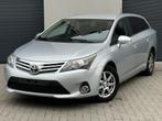 Toyota avensis / facelift / 2.0 d4d, Auto's, Toyota, Voorwielaandrijving, Stof, Avensis, Zwart