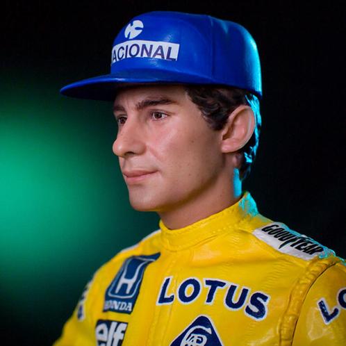 Ayrton Senna 1:10 Figuur Monaco GP 1987 Winner Lotus Honda, Collections, Marques automobiles, Motos & Formules 1, Neuf, ForTwo