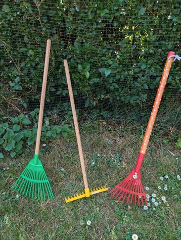 Lot de 3 outils de jardin pour enfant beschikbaar voor biedingen