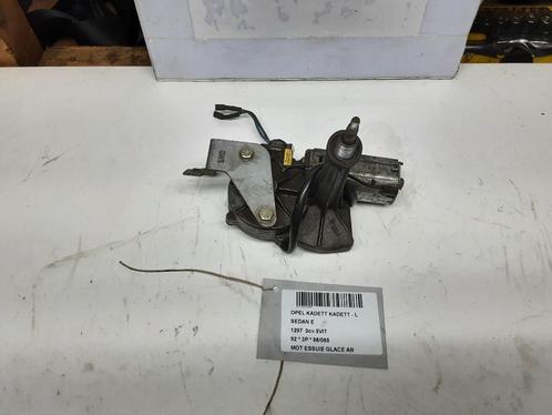 RUITENWISSERMOTOR ACHTER Opel Kadett E (39 / 49) (90242020), Auto-onderdelen, Ruiten en Toebehoren, Opel, Gebruikt