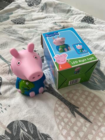 Led nachtlampje pepa pig (nieuw) op batterijen beschikbaar voor biedingen