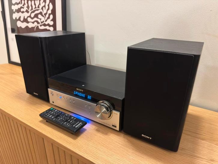 Mini-chaîne hi-fi Sony CMT-SBT100 – Très bon état, Audio, Tv en Foto, Stereoketens, Zo goed als nieuw, Cd-speler, Sony, Ophalen