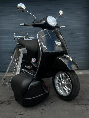 Vespa Gts | 125cc | A1 | Full option| Extra’s| Service gehad beschikbaar voor biedingen