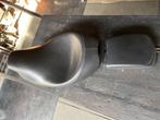 Corbin solo seat touring met pillon, Motoren