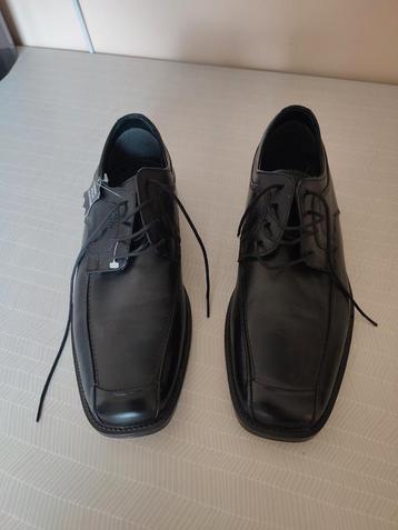 Chaussures ville/ costume homme  beschikbaar voor biedingen