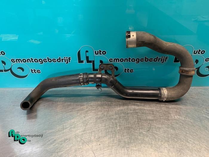Intercooler Buis van een Opel Corsa (Corsa D 07-), Auto-onderdelen, Airco en Verwarming, Opel, Gebruikt, 3 maanden garantie, Ophalen of Verzenden