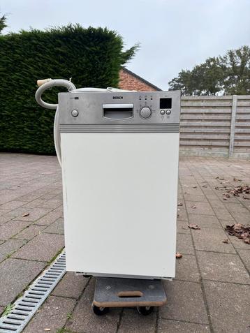 Kleine bosch afwasmachine, Elektronische apparatuur, Vaatwasmachines, Ophalen, Gebruikt, Minder dan 85 cm, Inbouw