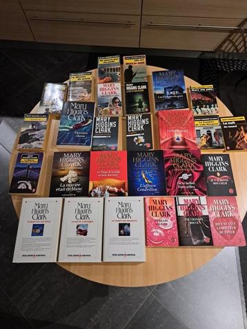Mary Higgins Clark Books: pakket van 27 boeken  beschikbaar voor biedingen