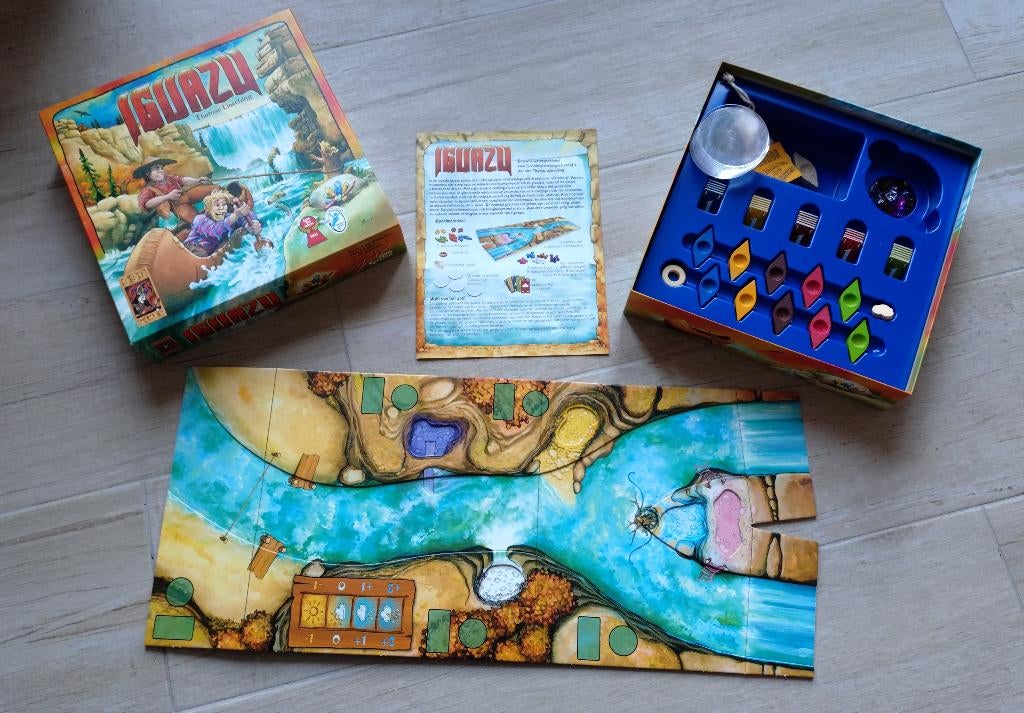 Bordspel Iguazu, Hobby en Vrije tijd, Gezelschapsspellen | Bordspellen, Zo goed als nieuw, Drie of vier spelers, Vijf spelers of meer