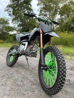 Moto 150cc, Fietsen en Brommers, Minibikes, Midibikes en Pitbikes, Ophalen of Verzenden, Zo goed als nieuw