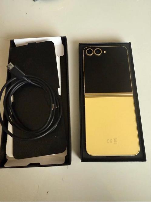 Samsung Galaxy Z Flip6, Telecommunicatie, Mobiele telefoons | Samsung, Zo goed als nieuw, Overige modellen, 256 GB, Android OS