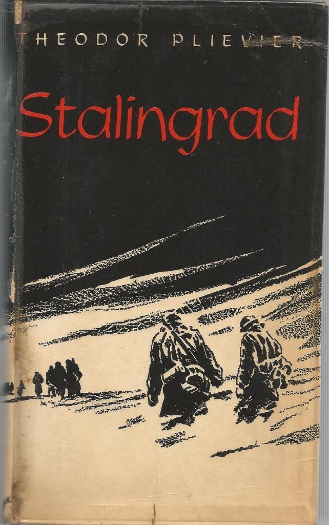 STALINGRAD  -  Theodoor Plievier, Boeken, Historische romans, Gelezen, Ophalen of Verzenden