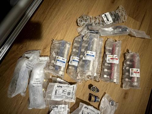 Matériel raccordement eau, Doe-het-zelf en Bouw, Sanitair, Nieuw, Overige typen, Ophalen