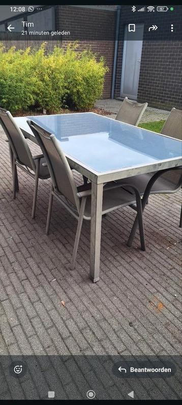 Tuinset. Tafel 1.60m x 1.00m en 4 stoelen beschikbaar voor biedingen