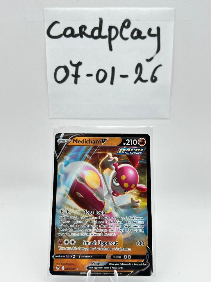 Medicham V (EVS 083) Evolving Skies, Hobby en Vrije tijd, Verzamelkaartspellen | Pokémon, Zo goed als nieuw, Losse kaart, Ophalen of Verzenden