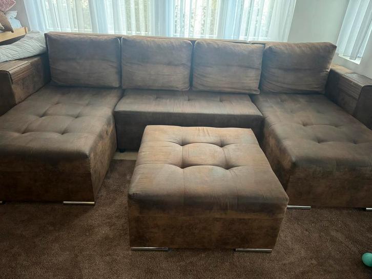 Mooie bruine hoekzetel met slaapfunctie – €300, Huis en Inrichting, Zetels | Complete zithoeken, Zo goed als nieuw, Ophalen