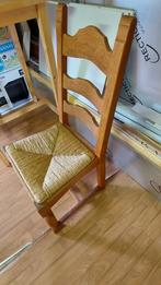 te koop 4 stoelen met rieten zitting in massief eiken, Ophalen, Bruin, Zo goed als nieuw, Vier
