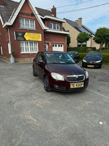 Skoda fabia 1.2 benzine km 173500 bj2010 1jaar garantie beschikbaar voor biedingen