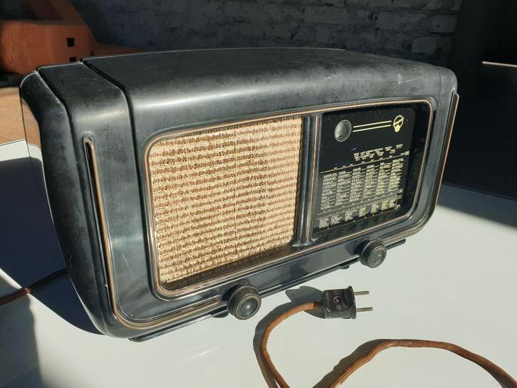 Blaupunkt Ideal, NU670W, Audio, Tv en Foto, Radio's, Gebruikt, Radio, Ophalen