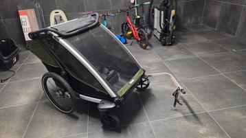 Thule Cab 2 avec coffre  beschikbaar voor biedingen