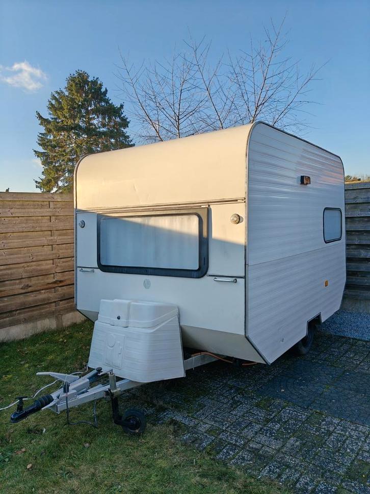 Keuringvrij volledig gerenoveerde caravan instapklaar, Caravans en Kamperen, Caravans, Particulier, Ophalen
