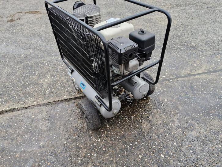 Compresor AARIAC, Doe-het-zelf en Bouw, Compressors, Ophalen