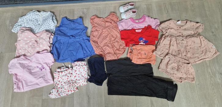 Pakket meisjeskledij maat 68, Kinderen en Baby's, Babykleding | Maat 68, Meisje, Broekje, Ophalen
