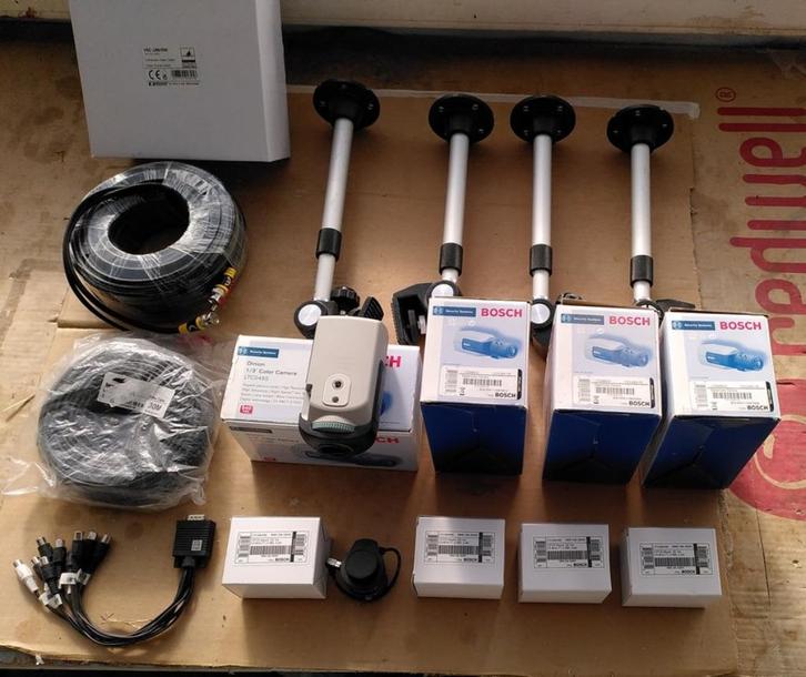 4 nieuwe Bosch-bewakingscamera+lenzen+stuurpennen, Audio, Tv en Foto, Videobewaking, Nieuw, Ophalen