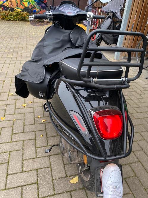 Vespa sprint 2019 iget A klasse, Fietsen en Brommers, Scooters | Vespa, Zo goed als nieuw, Vespa S, Klasse A (25 km/u), Benzine