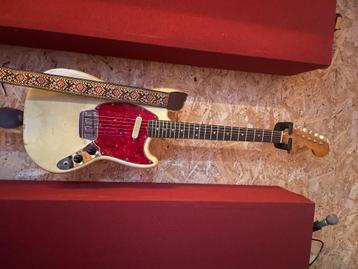 Fender musicmaster 2 ( 1966) beschikbaar voor biedingen