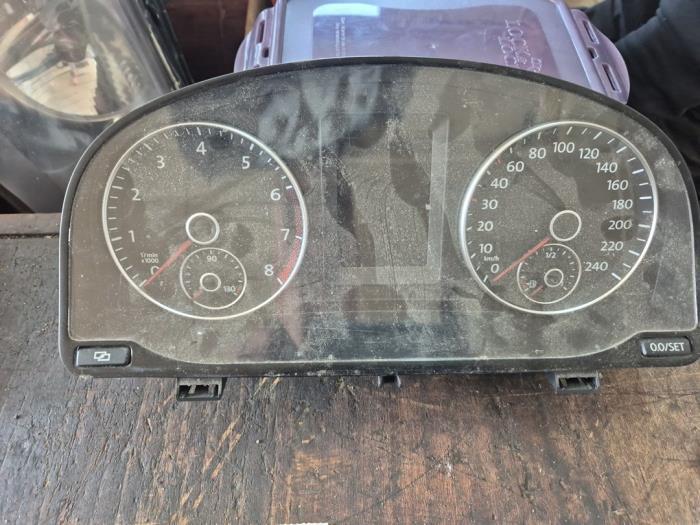 Kilometerteller KM van een Volkswagen Caddy, Auto-onderdelen, Dashboard en Schakelaars, Volkswagen, Gebruikt, 3 maanden garantie