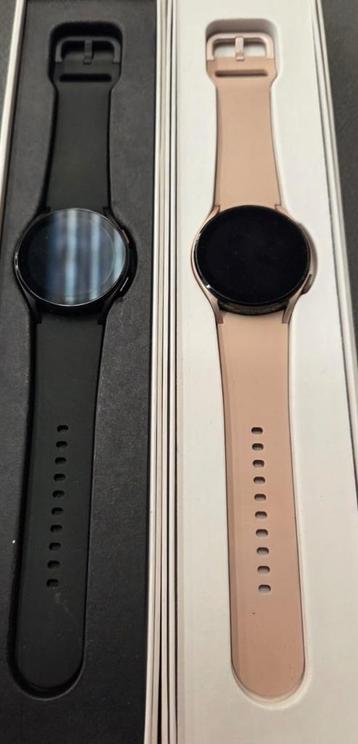 Samsung horloge  beschikbaar voor biedingen