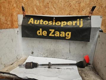 Aandrijfas links-voor van een Honda Civic beschikbaar voor biedingen