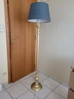 Lampadaire avec pied en bois dorée, Maison & Meubles, Lampes | Lampadaires, Comme neuf, Bois
