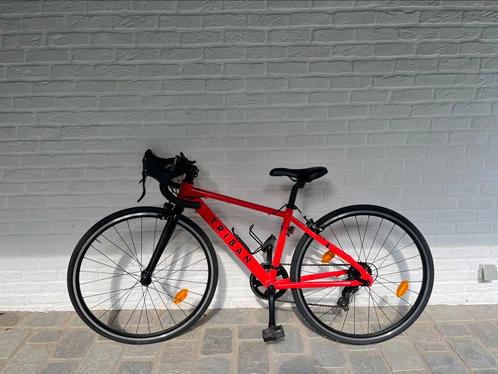 Koersfiets triban, Fietsen en Brommers, Fietsen | Racefietsen, Zo goed als nieuw, Overige merken, Minder dan 10 versnellingen