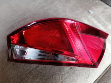 seat Ibiza rechts achterlicht  hatchback vanaf 2017 beschikbaar voor biedingen