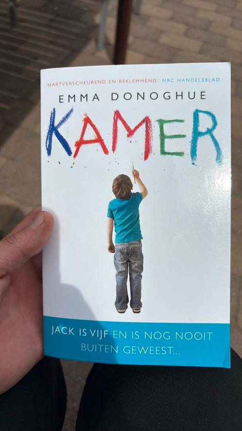 Emma Donoghue - Kamer, Boeken, Literatuur, Zo goed als nieuw, Ophalen of Verzenden