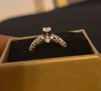 white gold ring with 27 diamonds peaces, Ophalen, Zo goed als nieuw