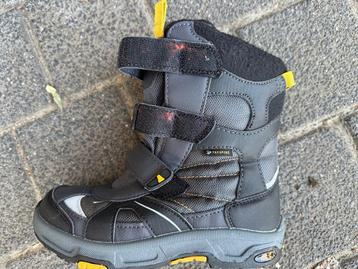 SKIBOOTS KINDEREN MAAT 33, Sport en Fitness, Skiën en Langlaufen, Ophalen, Zo goed als nieuw, Snowboots