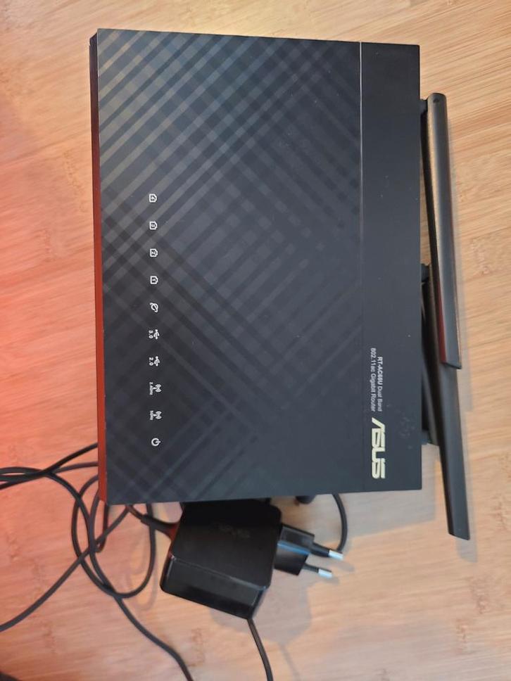 Asus AC68U router, Computers en Software, Routers en Modems, Router