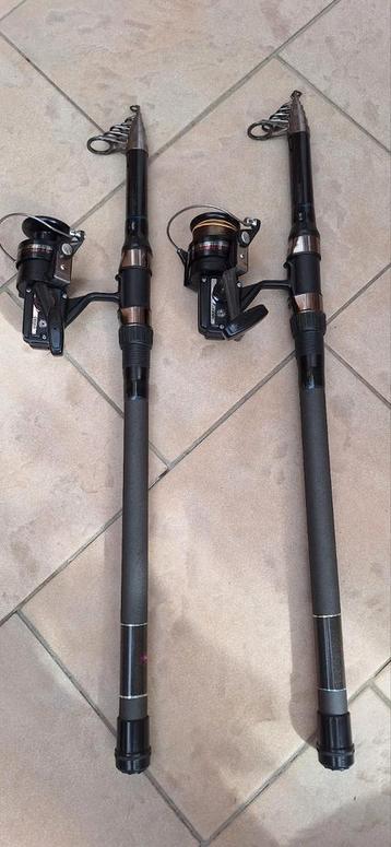 2 vintage hengels met Daiwa molens 2800X te kopp beschikbaar voor biedingen