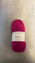 Brei garen kleur roze nieuwe zonder prijs kaartje 16 stuks, Hobby en Vrije tijd, Breien en Haken, Verzenden