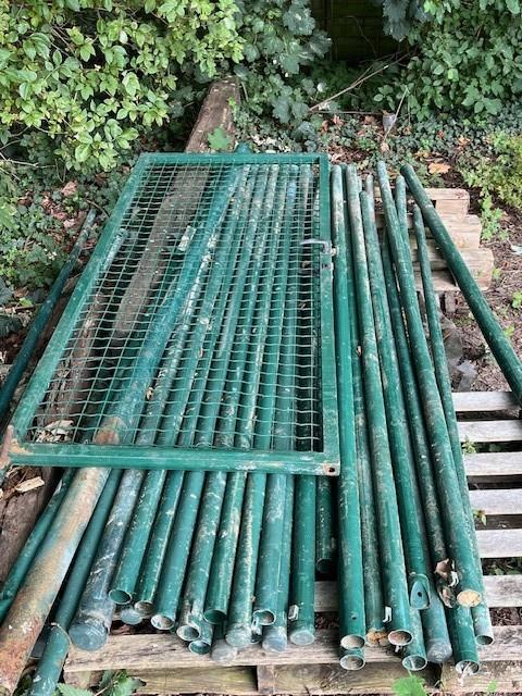 GIARDINO tuinhek met slot met 2 GIARDINO hoekpalen, Jardin & Terrasse, Portes de jardin, Utilisé, Portail battant, Fer, 150 à 200 cm