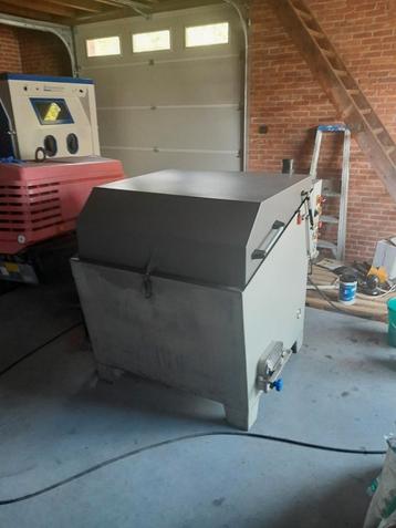 Laborex R10 industriele sproeiwasmachine beschikbaar voor biedingen